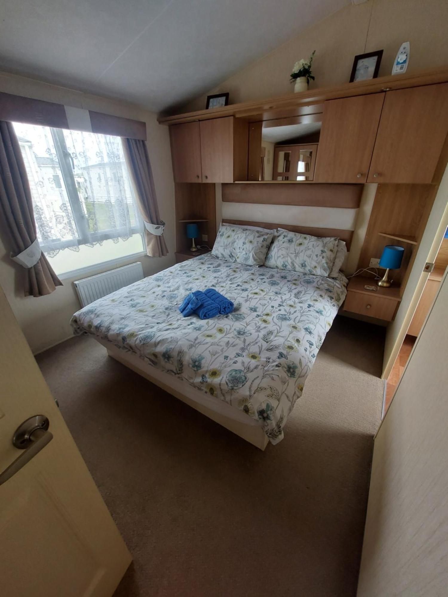 Seaside Caravan Hoburne Naish Holiday Park Naish Common 83 Нью Милтон Экстерьер фото